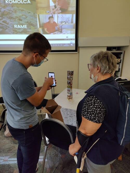 Live presentations